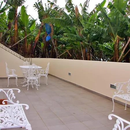 Quinta Tallinus شقة فونشال